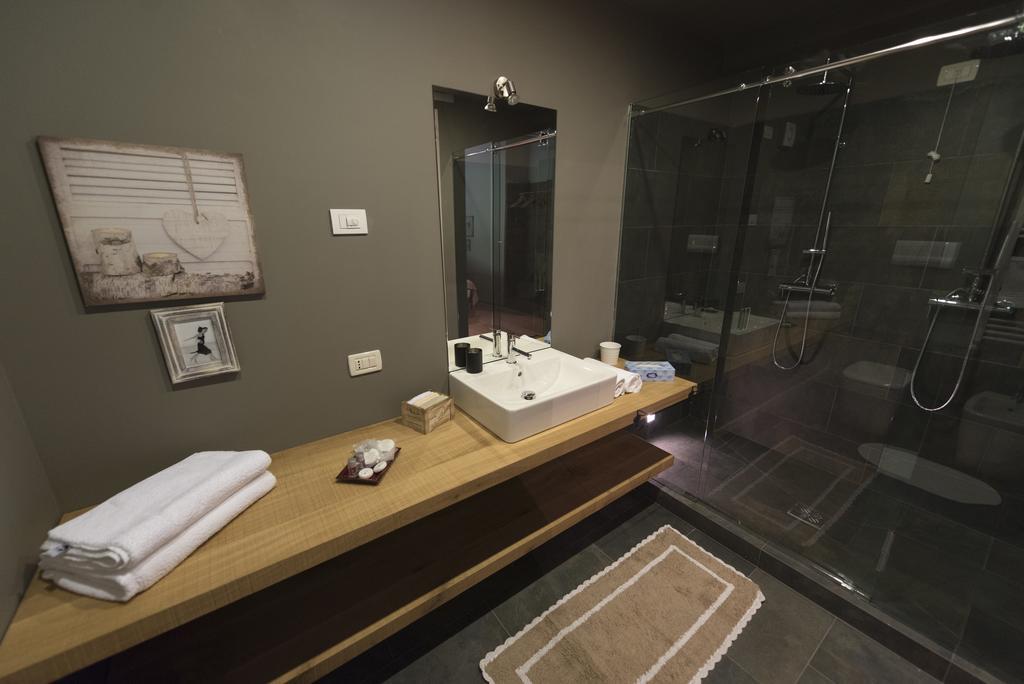 Agriturismo Locanda Del Pesco Collebeato Δωμάτιο φωτογραφία
